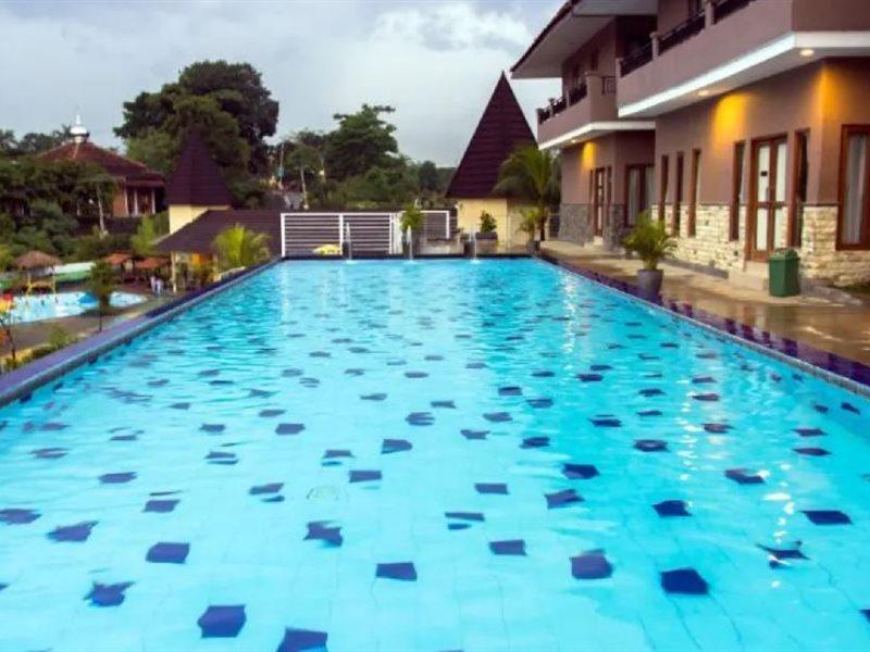 Bumi Gumati Resort & Convention Bogor Exterior photo